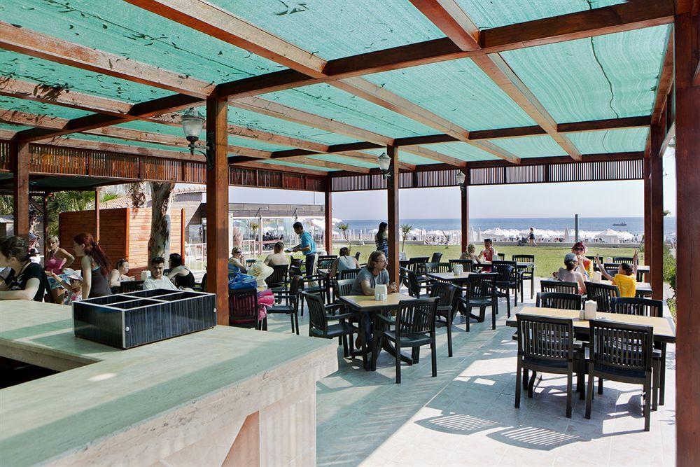 Larissa Beach Club Side Luaran gambar